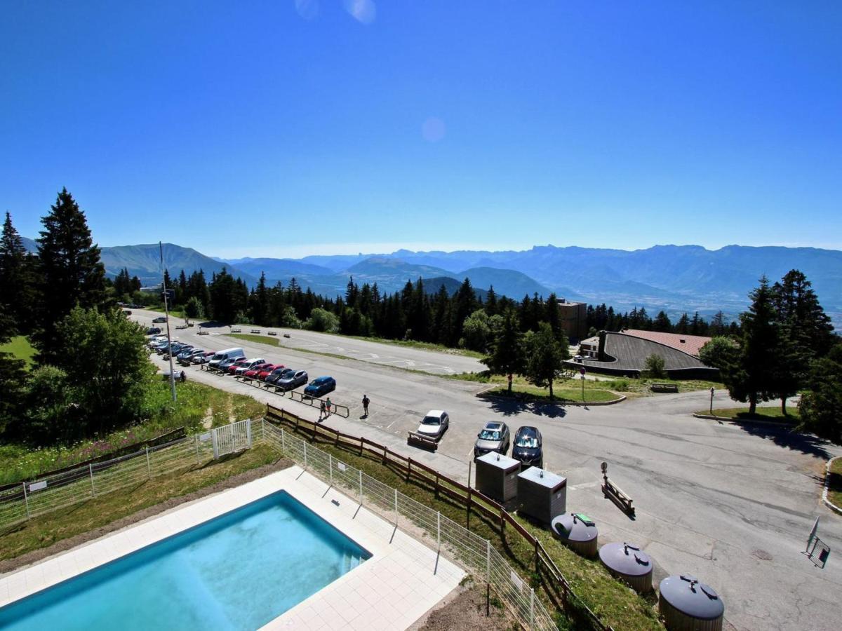 Studio Cabine A Chamrousse 1750, Pied Des Pistes Avec Balcon Et Piscine En Ete - Fr-1-549-33 Apartment Bagian luar foto